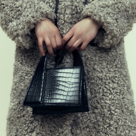 ZARA BLACK MOCK CROC CITY BAG - Picture 5 of 6